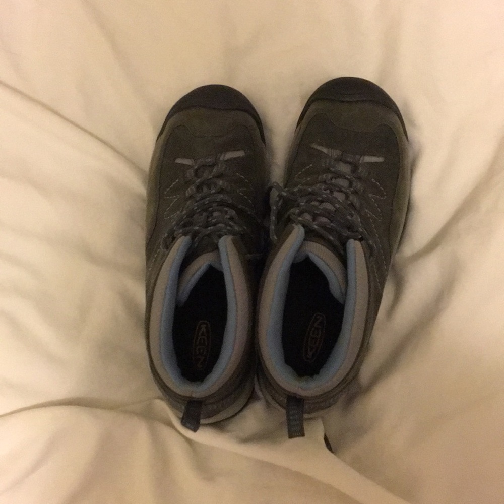 Women’s Keen Hiking Boots